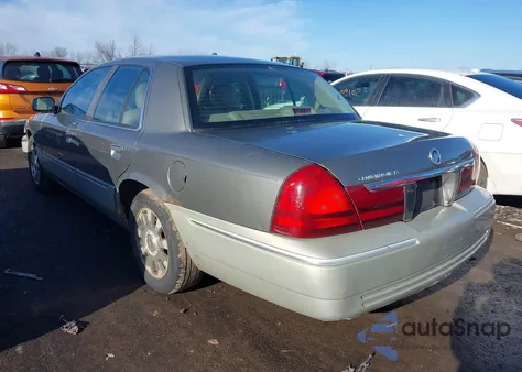 2004 Mercury Grand Marquis Ls z USA, uszkodzony, nr VIN 2MEHM75W14X662883